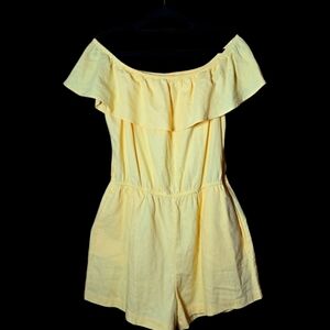 NWT Ci Sono Off The Shoulder Romper In Lemon Chiffon Size Large